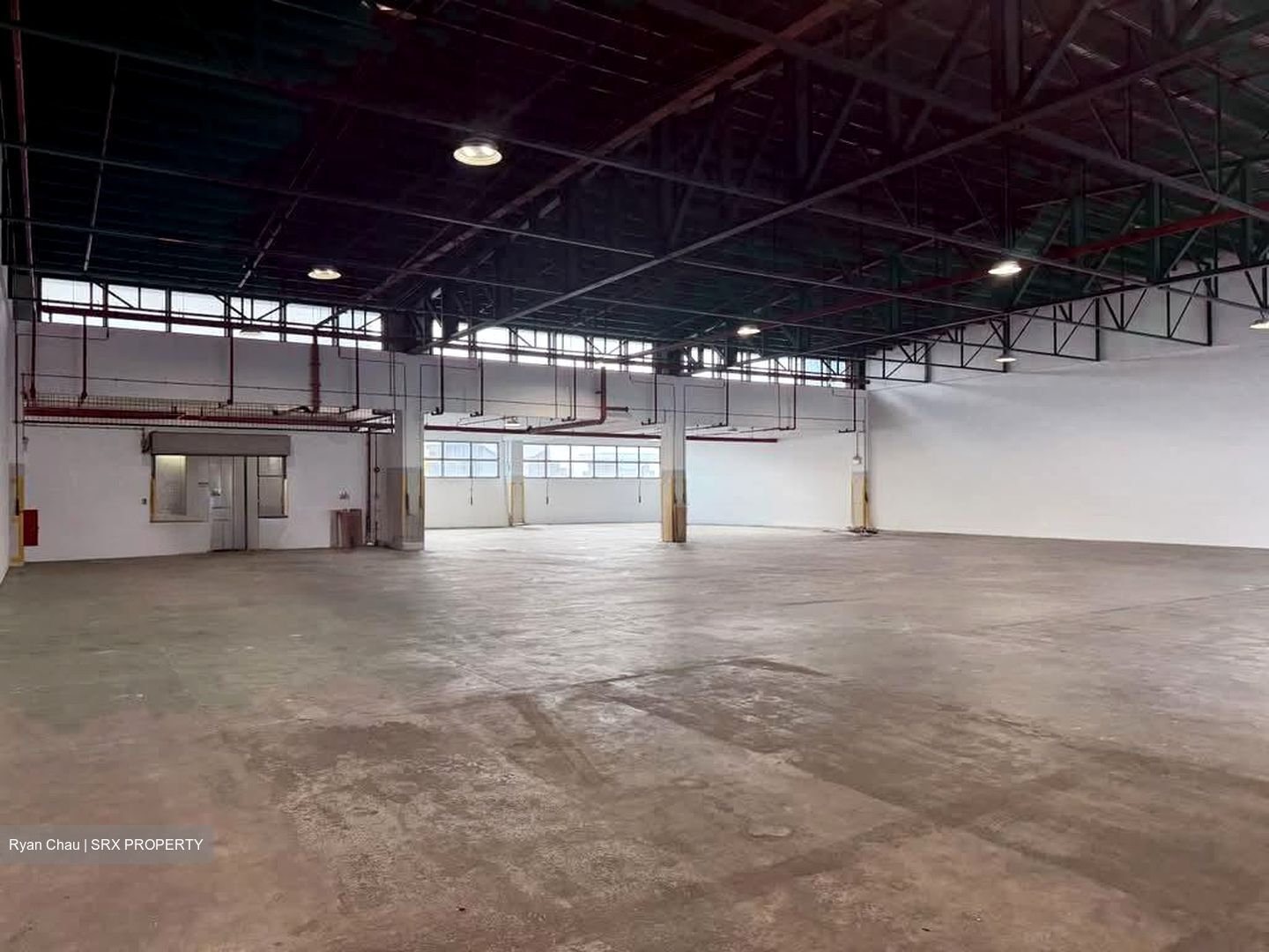 Pandan Loop (D5), Warehouse #574093301